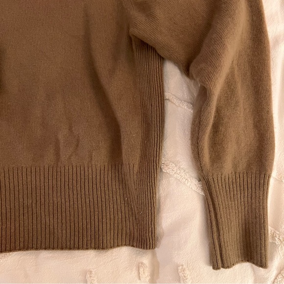 Vince tan cashmere sweater - Picture 5 of 5